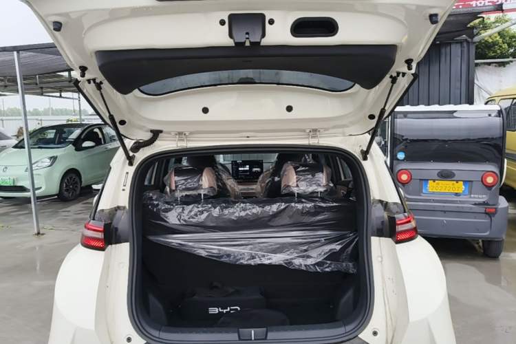 Used BYD Seagull 2025 Smart Drive Version 305 km Freedom Edition Trunk