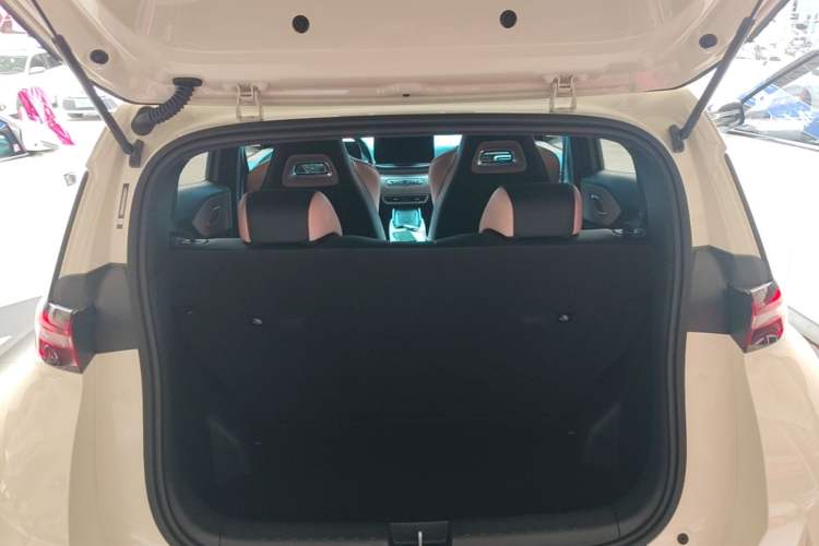 Used BYD Seagull 2025 Smart Drive Version 305 km Freedom Edition Trunk