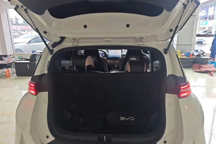 Used BYD Seagull 2025 Smart Drive Version 305 km Freedom Edition Trunk
