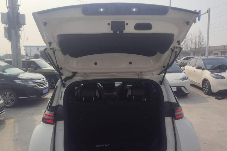Used BYD Seagull 2025 305km Active Version Trunk