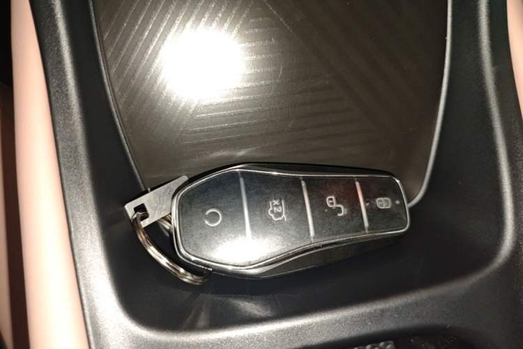 Used BYD Seagull 2025 Intelligent Driving Version 305 km Dynamic Edition Vehicle Key