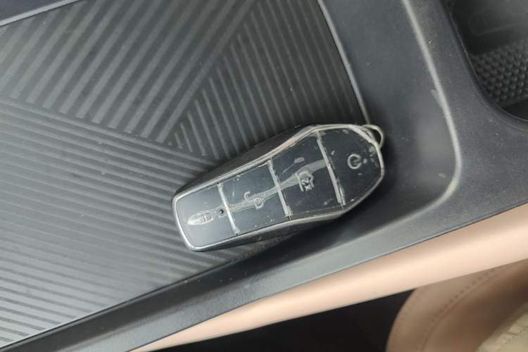 Used BYD Seagull 2025 Intelligent Driving Version 305 km Dynamic Edition Vehicle Key