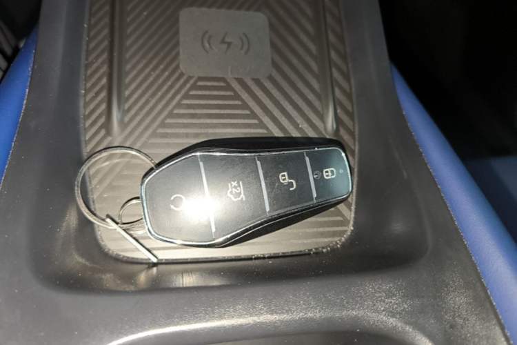 Used BYD Seagull 2025 Intelligent Driving Version 405 km Flying Edition Vehicle Key