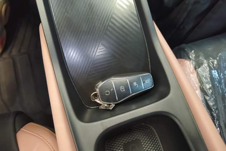 Used BYD Seagull 2025 Intelligent Driving Version 305 km Dynamic Edition Vehicle Key