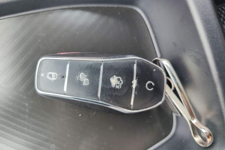 Used BYD Seagull 2025 Intelligent Driving Version 305 km Dynamic Edition Vehicle Key