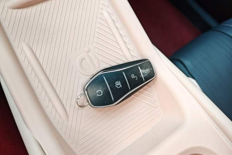 Used BYD Seagull 2025 Smart Drive Version 305 km Freedom Edition Vehicle Key