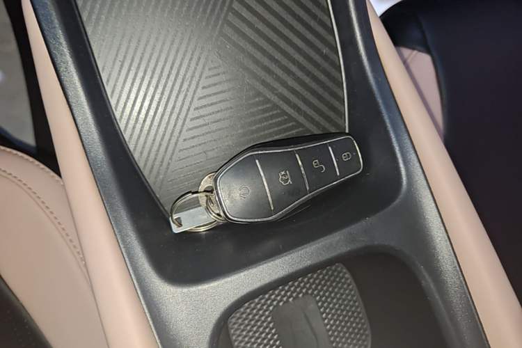 Used BYD Seagull 2025 305km Active Version Vehicle Key