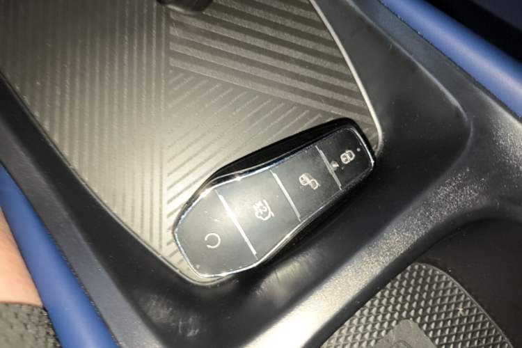 Used BYD Seagull 2025 Intelligent Driving Version 305 km Dynamic Edition Vehicle Key