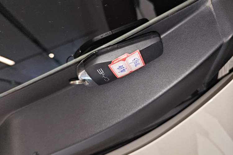 Used BYD Seagull 2025 305km Active Version Vehicle Key