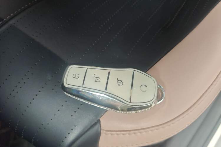 Used BYD Seagull 2025 Intelligent Driving Version 305 km Dynamic Edition Vehicle Key
