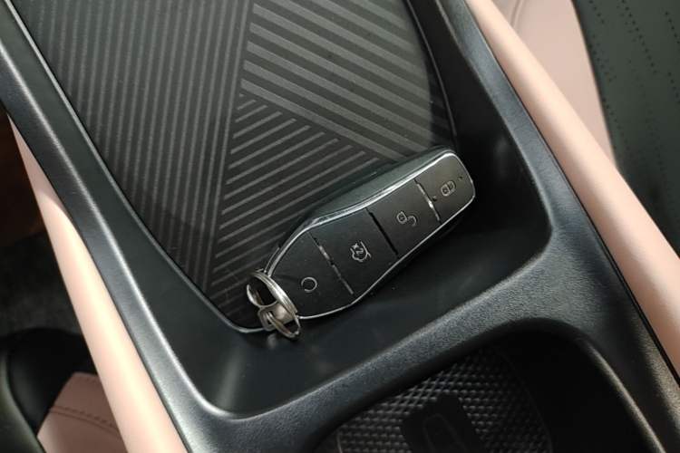 Used BYD Seagull 2025 Intelligent Driving Version 305 km Dynamic Edition Vehicle Key