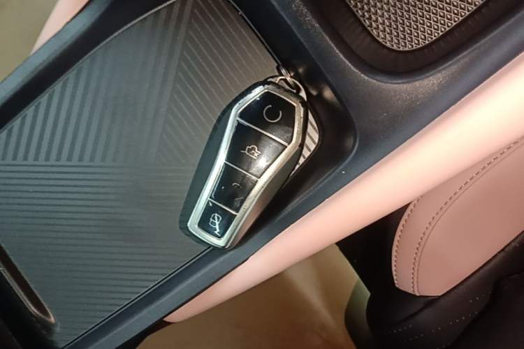 Used BYD Seagull 2025 305km Active Version Vehicle Key