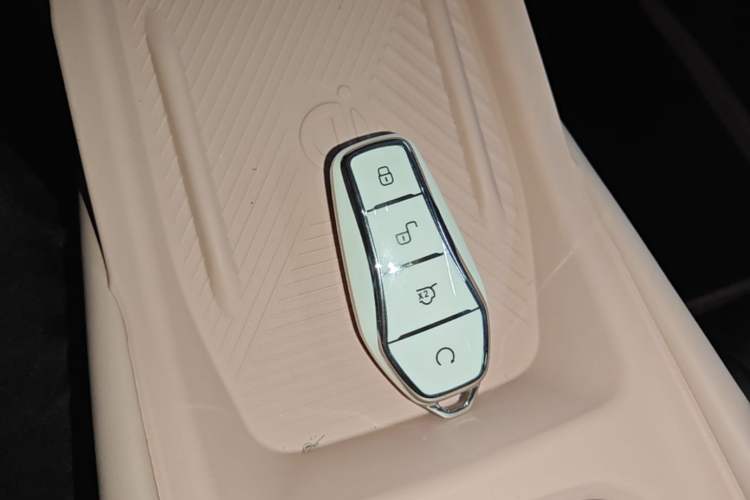 Used BYD Seagull 2025 405 km Flying Edition Vehicle Key