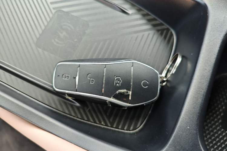Used BYD Seagull 2025 Smart Drive Version 305 km Freedom Edition Vehicle Key