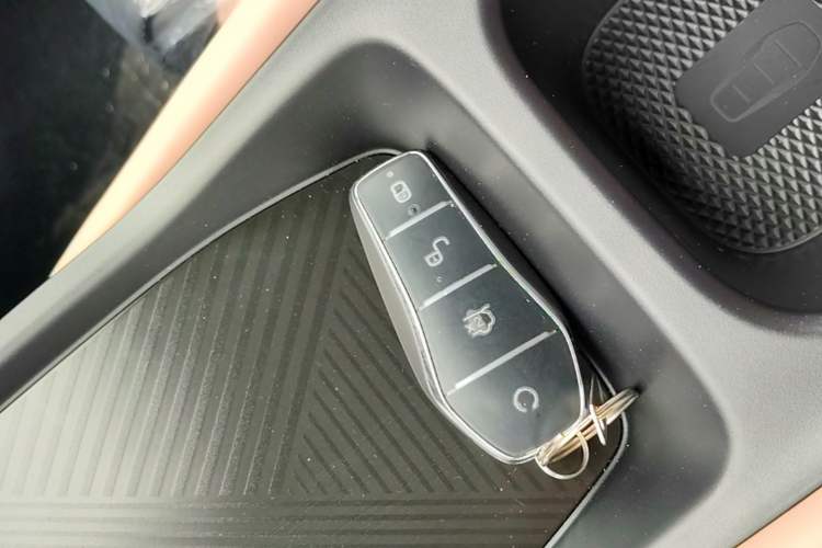Used BYD Seagull 2025 Intelligent Driving Version 305 km Dynamic Edition Vehicle Key