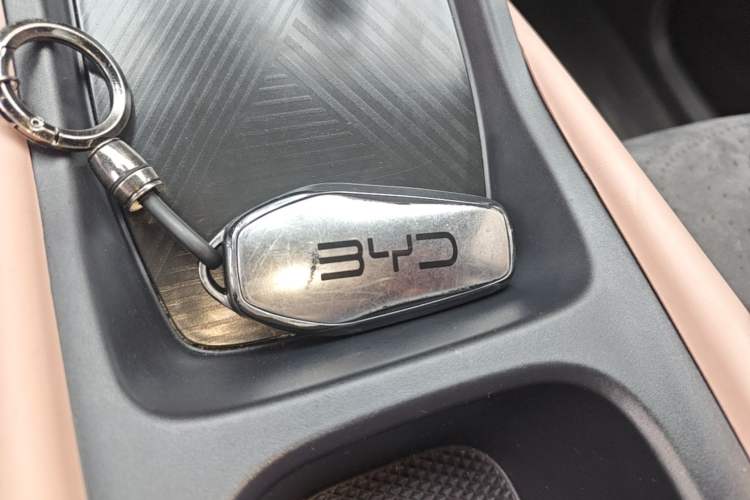 Used BYD Seagull 2025 Intelligent Driving Version 305 km Dynamic Edition Vehicle Key