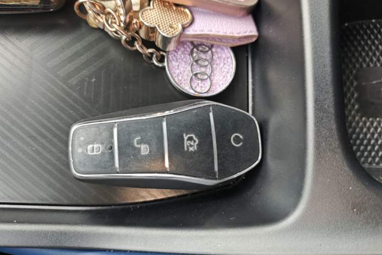 Used BYD Seagull 2025 Model Smart Drive Version 405km Free-Spirited Version Vehicle Key