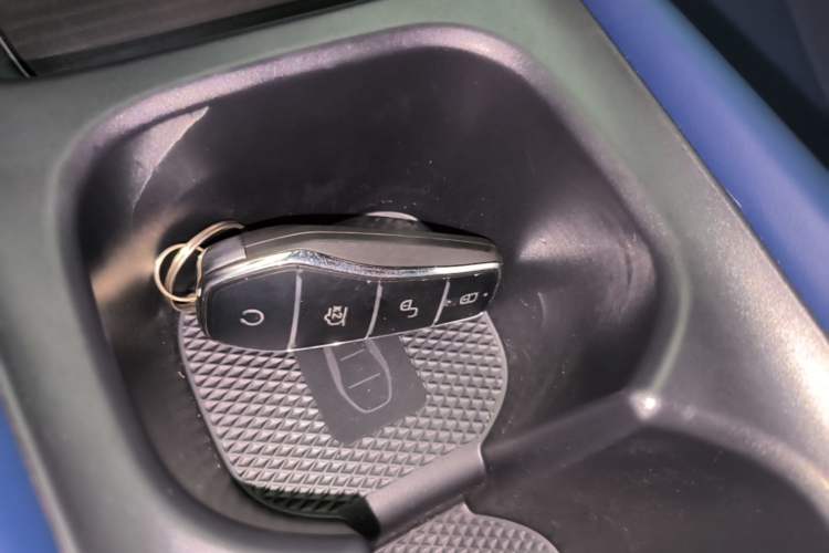 Used BYD Seagull 2025 Intelligent Driving Version 305 km Dynamic Edition Vehicle Key