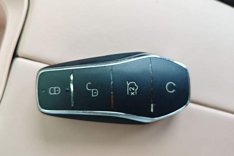 Used BYD Seagull 2025 305 km Free Version Vehicle Key