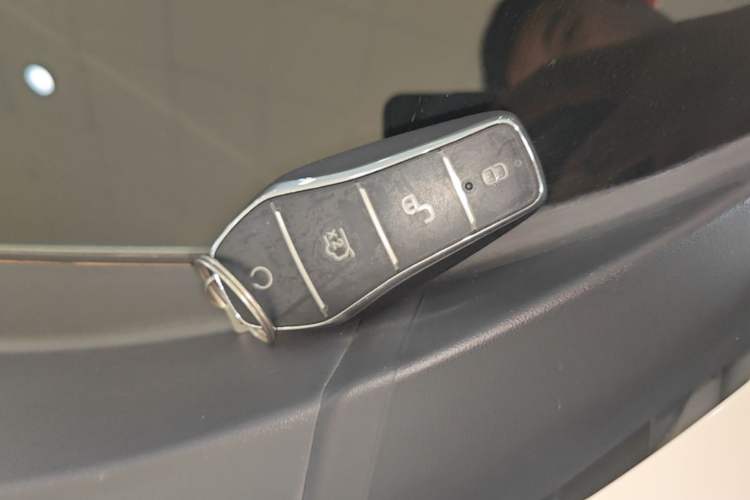 Used BYD Seagull 2025 Intelligent Driving Version 305 km Dynamic Edition Vehicle Key
