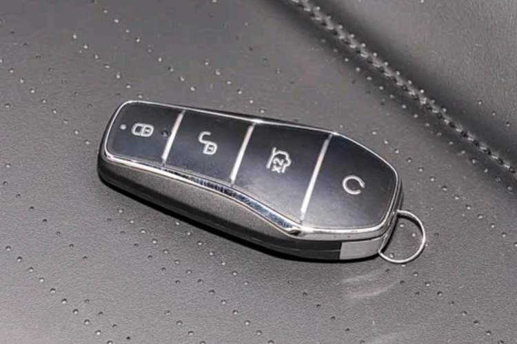 Used BYD Seagull 2025 Model Smart Drive Version 405km Free-Spirited Version Vehicle Key