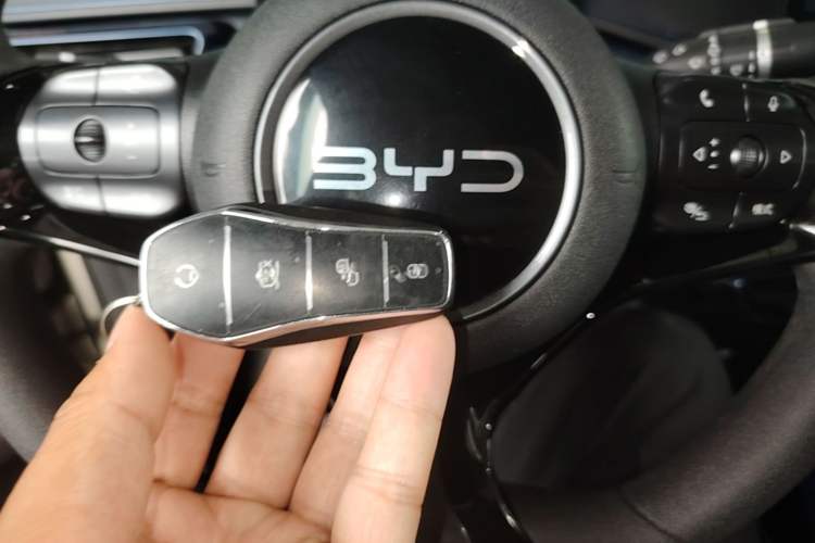 Used BYD Seagull 2025 305km Active Version Vehicle Key