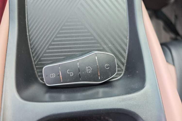 Used BYD Seagull 2025 Intelligent Driving Version 305 km Dynamic Edition Vehicle Key