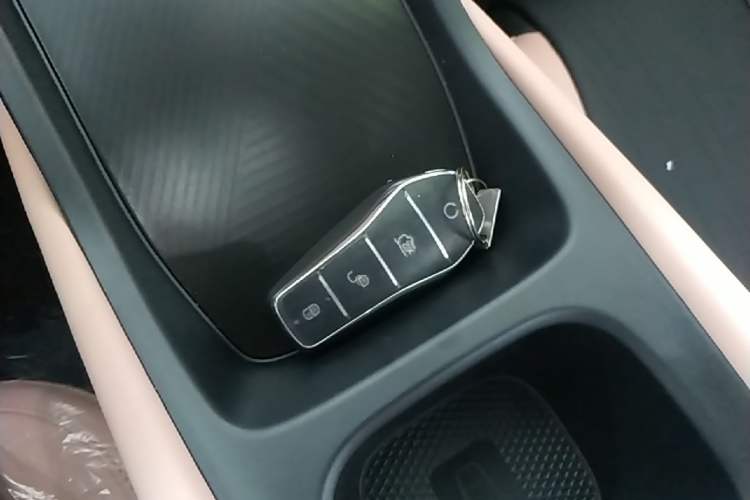 Used BYD Seagull 2025 Intelligent Driving Version 305 km Dynamic Edition Vehicle Key