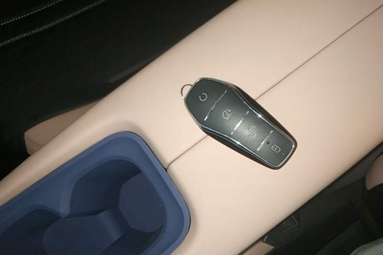 Used BYD Seagull 2025 305km Active Version Vehicle Key