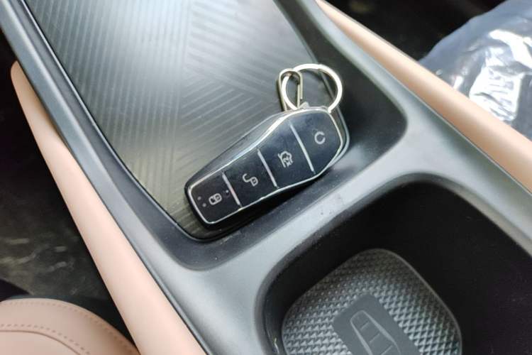 Used BYD Seagull 2025 Intelligent Driving Version 305 km Dynamic Edition Vehicle Key