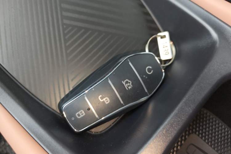 Used BYD Seagull 2025 305km Active Version Vehicle Key