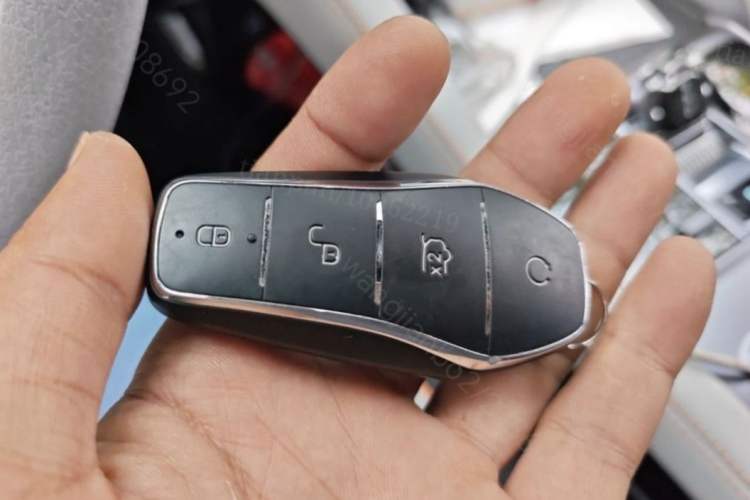 Used BYD Seagull 2025 Intelligent Driving Version 305 km Dynamic Edition Vehicle Key