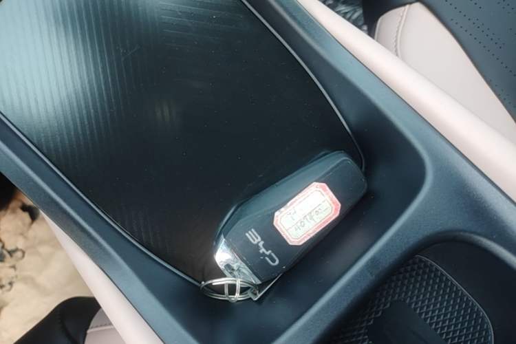 Used BYD Seagull 2025 Intelligent Driving Version 305 km Dynamic Edition Vehicle Key