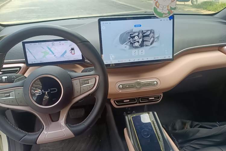 Used BYD Seagull 2025 305 km Free Version Audio And AC Panel