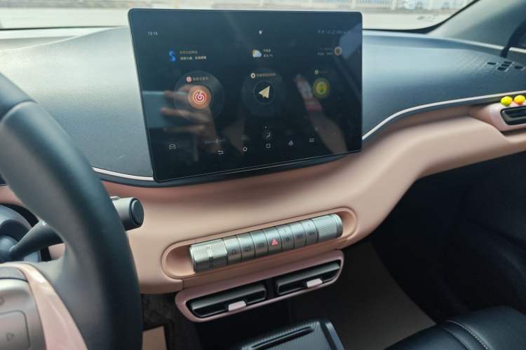 Used BYD Seagull 2025 305 km Free Version Audio And AC Panel
