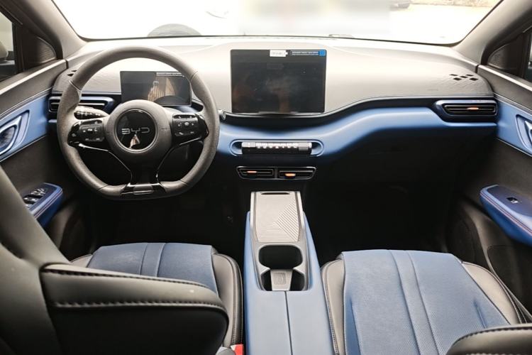 Used BYD Seagull 2025 305km Active Version Center Console