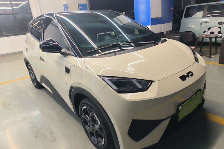 Used BYD Seagull 2025 Smart Drive Version 305 km Freedom Edition Front Right 45 Deg