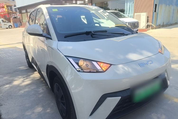 Used BYD Seagull 2025 305km Active Version Front Right 45 Deg