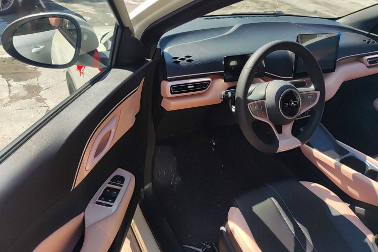 Used BYD Seagull 2025 Intelligent Driving Version 305 km Dynamic Edition Interior 2