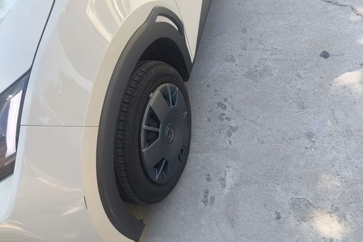 Used BYD Seagull 2025 305km Active Version Left Front Wheel Hub
