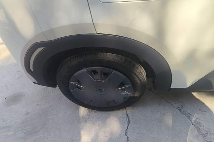 Used BYD Seagull 2025 305km Active Version Right Rear Wheel Hub