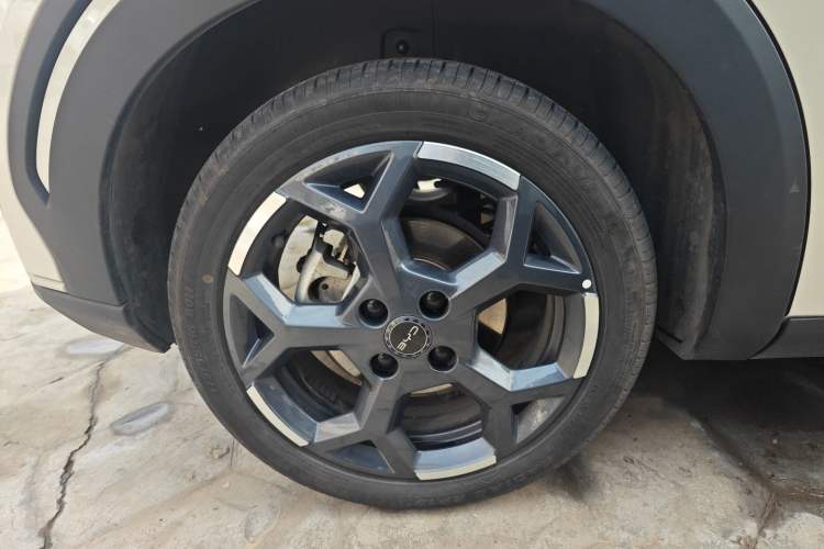 Used BYD Seagull 2025 305 km Free Version Right Rear Wheel Hub