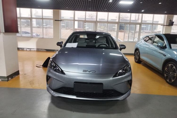 Used BYD Seal 05 DM-i 2025 DM-i Intelligent Drive 120KM Flagship Model Front