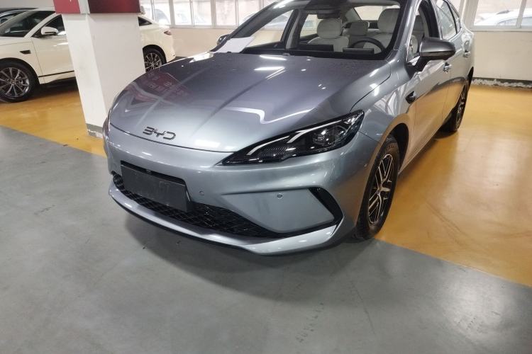 Used BYD Seal 05 DM-i 2025 DM-i Intelligent Drive 120KM Flagship Model Left Front Headlight
