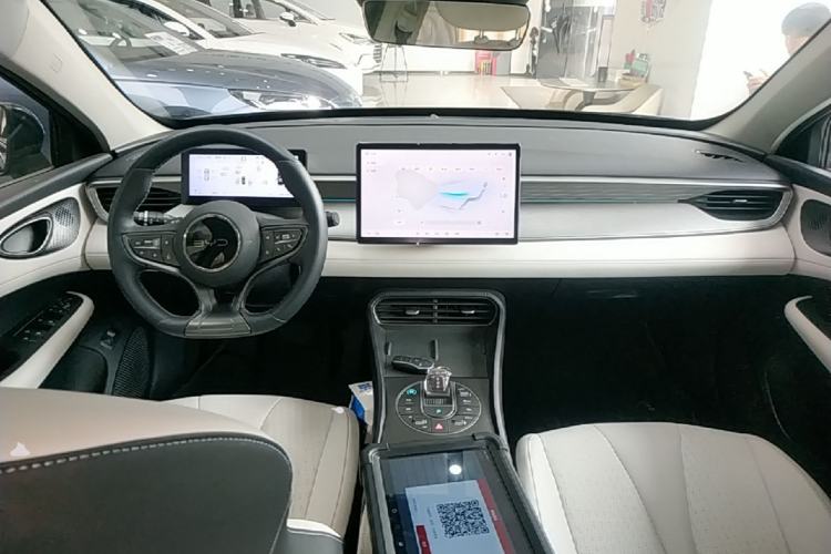 Used BYD Seal 05 DM-i 2025 DM-i Intelligent Drive 120KM Flagship Model Center Console
