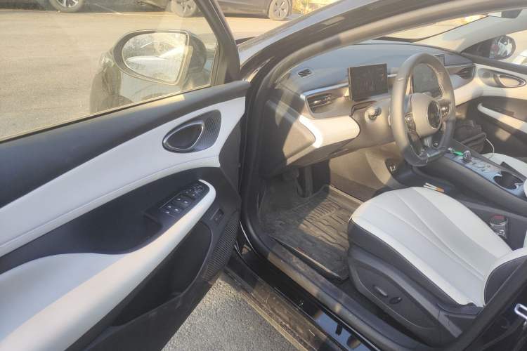 Used BYD Seal 05 DM-i 2025 DM-i Intelligent Drive 120KM Flagship Model Driver Seat