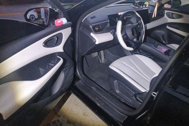 Used BYD Seal 05 DM-i 2025 DM-i Smart Drive 55KM Luxury Model Driver Seat