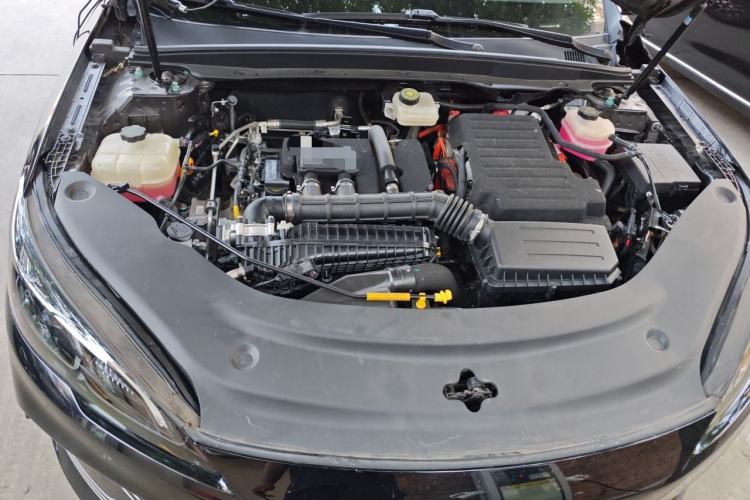 Used BYD Seal 05 DM-i 2025 DM-i Smart Drive 55KM Luxury Model Engine Bay