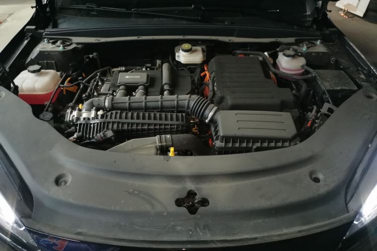 Used BYD Seal 05 DM-i 2025 DM-i Smart Drive 55KM Luxury Model Engine Bay