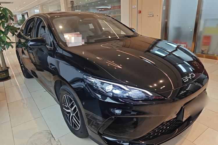 Used BYD Seal 05 DM-i 2025 DM-i Intelligent Drive 120KM Flagship Model Exterior 1